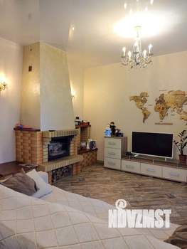 Коттедж 210м², 3-этажный, участок 9 сот.  
