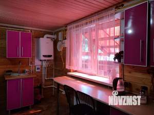 Дом 97м&sup2;, 2-этажный, участок 3 сот.  