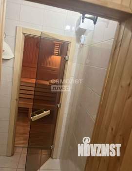 Дом 260м², 3-этажный, участок 5 сот.  