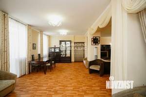 Дом 1410м², 3-этажный, участок 28 сот.  