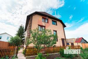 Коттедж 390м², 3-этажный, участок 7 сот.  