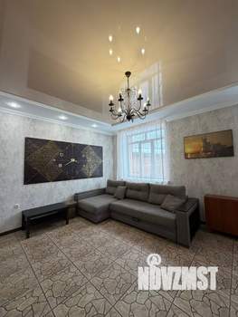 Коттедж 251м&sup2;, 3-этажный, участок 10 сот.  