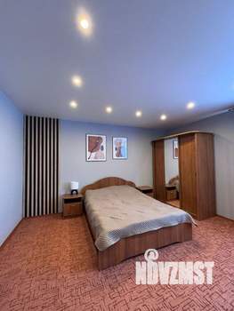 Коттедж 346м&sup2;, 2-этажный, участок 10 сот.  