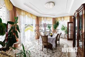 Коттедж 530м², 2-этажный, участок 15 сот.  