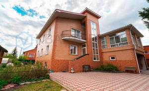 Дом 370м², 4-этажный, участок 9 сот.  