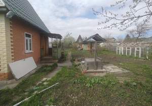 Дом 30м², 2-этажный, участок 6 сот.  