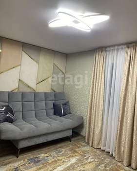 Дом 44м&sup2;, 2-этажный, участок 5 сот.  