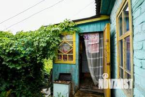 Дом 16м&sup2;, 1-этажный, участок 6 сот.  