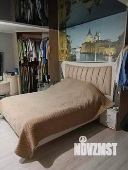 Коттедж 300м&sup2;, 3-этажный, участок 8 сот.  