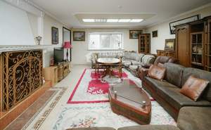 Дом 492м&sup2;, 3-этажный, участок 10 сот.  