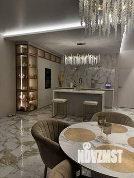 Коттедж 350м², 2-этажный, участок 8 сот.  