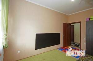 Дом 208м&sup2;, 2-этажный, участок 6 сот.  