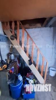 Дом 40м&sup2;, 2-этажный, участок 10 сот.  