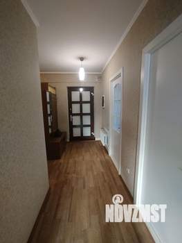 Дом 101м&sup2;, 2-этажный, участок 7 сот.  