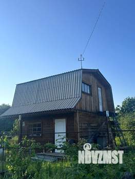 Дом 50м&sup2;, 2-этажный, участок 6 сот.  