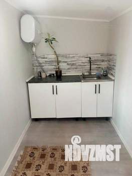 Дом 30м&sup2;, 1-этажный, участок 7 сот.  