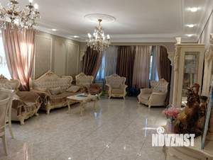 Дом 478м², 3-этажный, участок 12 сот.  