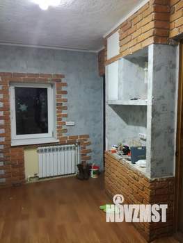 Дом 45м², 2-этажный, участок 6 сот.  