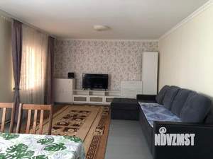 Дом 143м&sup2;, 2-этажный, участок 2 сот.  