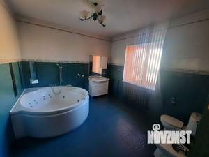Коттедж 320м², 3-этажный, участок 8 сот.  