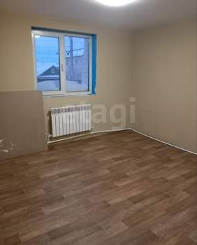 Дом 180м&sup2;, 2-этажный, участок 5 сот.  