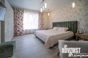 Дом 180м², 2-этажный, участок 10 сот.  