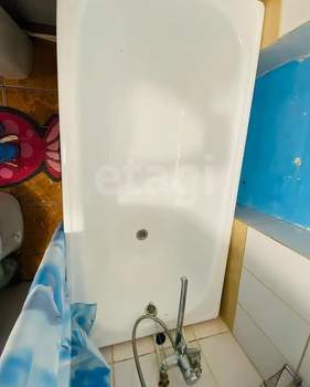 Дом 77м&sup2;, 2-этажный, участок 6 сот.  