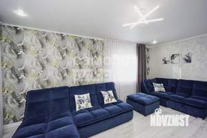 Коттедж 143м&sup2;, 2-этажный, участок 8 сот.  