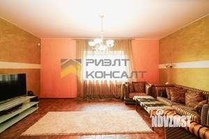 Коттедж 326м², 2-этажный, участок 7 сот.  