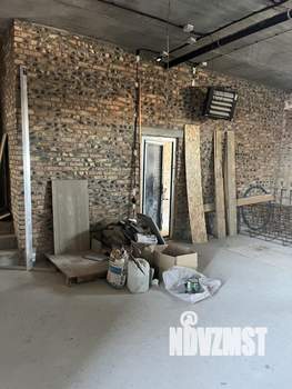 Дом 320м&sup2;, 1-этажный, участок 15 сот.  