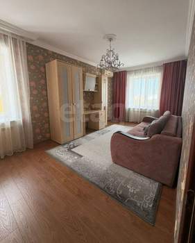 Дом 378м², 3-этажный, участок 10 сот.  