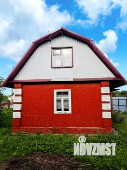 Дом 35м², 2-этажный, участок 6 сот.  