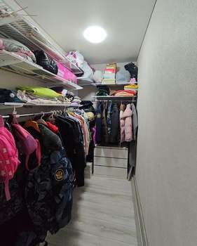 Дом 180м², 2-этажный, участок 4 сот.  