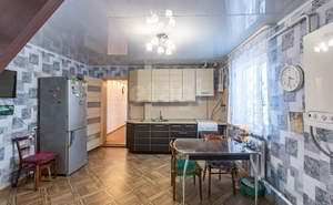 Дом 71м&sup2;, 2-этажный, участок 3 сот.  