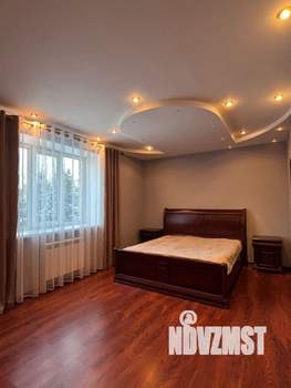 Коттедж 346м&sup2;, 2-этажный, участок 10 сот.  