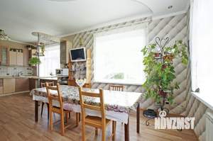 Коттедж 268м², 2-этажный, участок 15 сот.  
