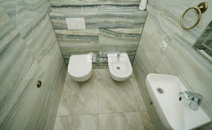 Дом 260м&sup2;, 2-этажный, участок 3 сот.  