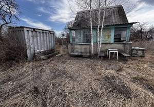 Дом 40м&sup2;, 2-этажный, участок 11 сот.  