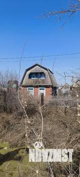 Дом 30м², 2-этажный, участок 6 сот.  
