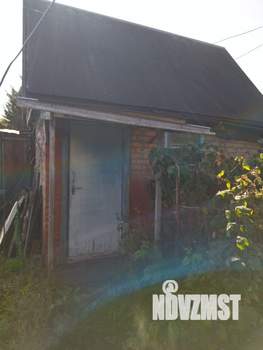 Дом 29м&sup2;, 2-этажный, участок 5 сот.  