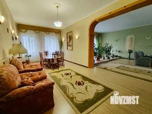 Таунхаус 552м², 2-этажный, участок 8 сот.  