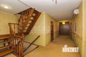 Дом 240м², 2-этажный, участок 4 сот.  