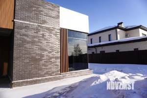 Коттедж 260м&sup2;, 2-этажный, участок 8 сот.  