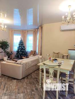 Коттедж 210м&sup2;, 3-этажный, участок 9 сот.  