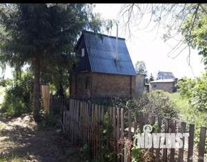 Дом 40м&sup2;, 2-этажный, участок 5 сот.  