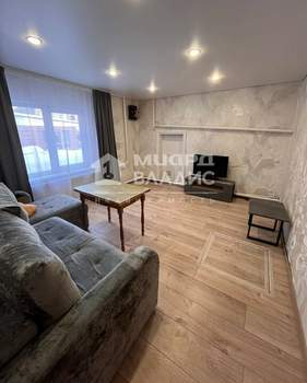 Дом 147м&sup2;, 2-этажный, участок 5 сот.  