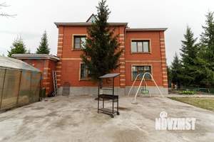Коттедж 368м², 2-этажный, участок 18 сот.  