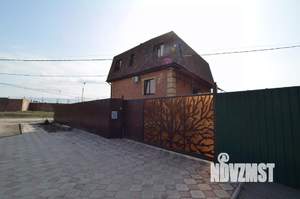 Коттедж 210м², 3-этажный, участок 6 сот.  