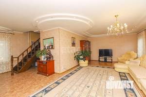 Дом 176м², 2-этажный, участок 4 сот.  