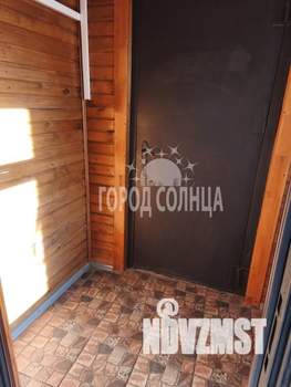 Дом 200м&sup2;, 2-этажный, участок 4 сот.  